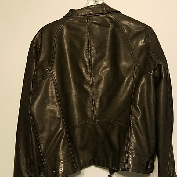 Faux leather jacket - Picture 3 of 3